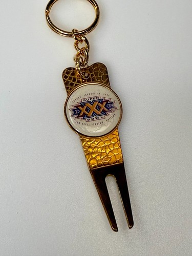 Super Bowl 30 XXX Dallas Cowboy Vs Pittsburg Stealers NOS KeyChain Key Chain - Picture 14 of 18
