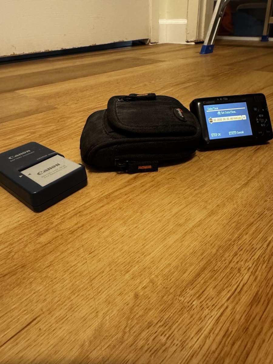 Canon PowerShot Digital ELPH SD780 IS / Digital IXUS 100 IS 12.1MP