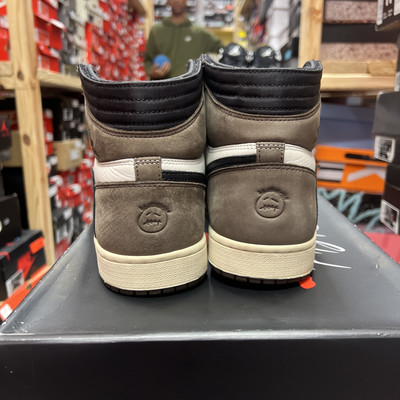 Travis Scott x Air Jordan 1 Retro High OG Mocha (Size 10.5) USED