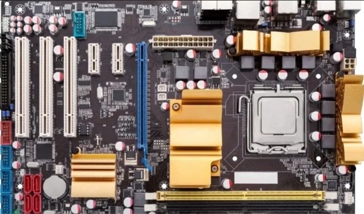 🔥High-yield scrap 10.50 POUNDS OF E-Scrap HARVESTED PRECIOUS METALS+WIRING HRNS