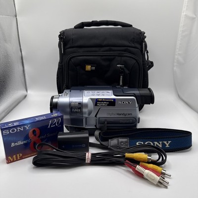 Sony DCR-TRV250 Digital8 Video Camera HANDYCAM 20x Optical Zoom + Accessories