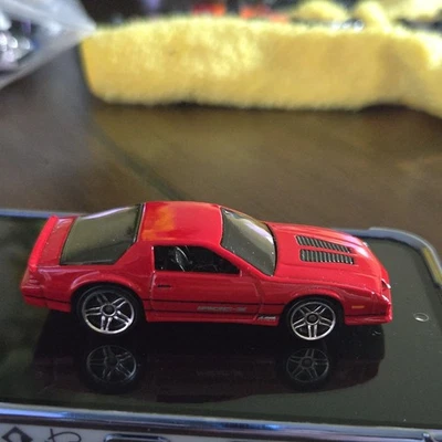 Iroc Diecast In Contemporary Manufacture Diecast Cars, Trucks