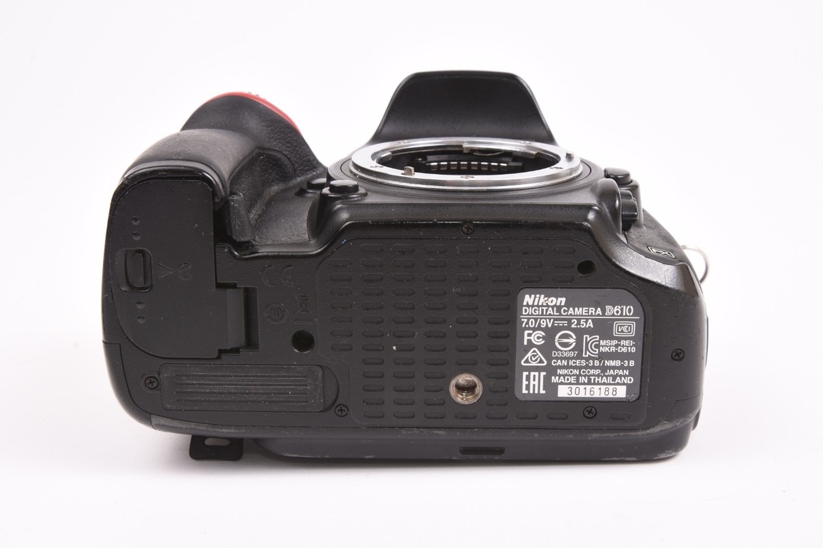 Nikon D610 24.3MP Digital SLR Camera - 17323 shots only - for sale