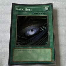 2002 Yu-Gi-Oh LOB-052 Dark Hole Ultra Rare Holo Unlimited NM Vintage
