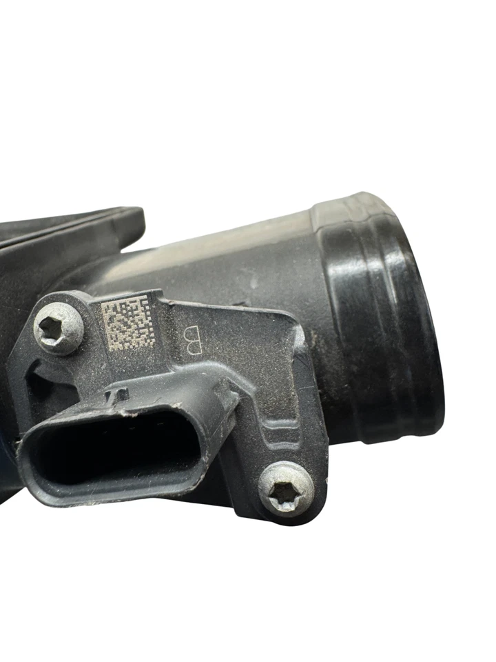 2016-2020 BMW 750i Upper Engine Air Intake Cover Right RH Genuine OEM 72335787 - Image 3 of 4