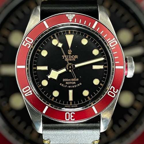 Deal 🛍️ Black Bay 79220R Tudor Heritage 41mm Red Automatic Stainless Steel