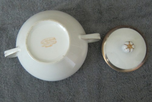 VINTAGE WENTWORTH FINE CHINA CAMELOT # 8564 COVERED SUGAR BOWL - Picture 3 of 3