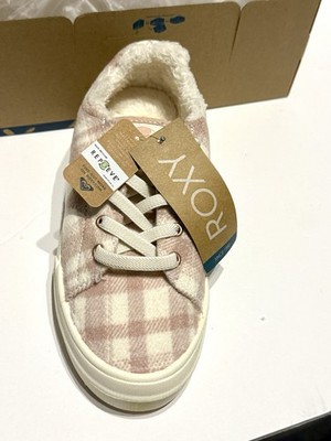 Women s Size 8 Roxy Summer Sky Hurt Color Blush Pink Furry