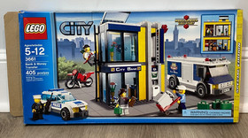 LEGO City Police Set 3661 Bank & Money Transfer with Box & Manuals
