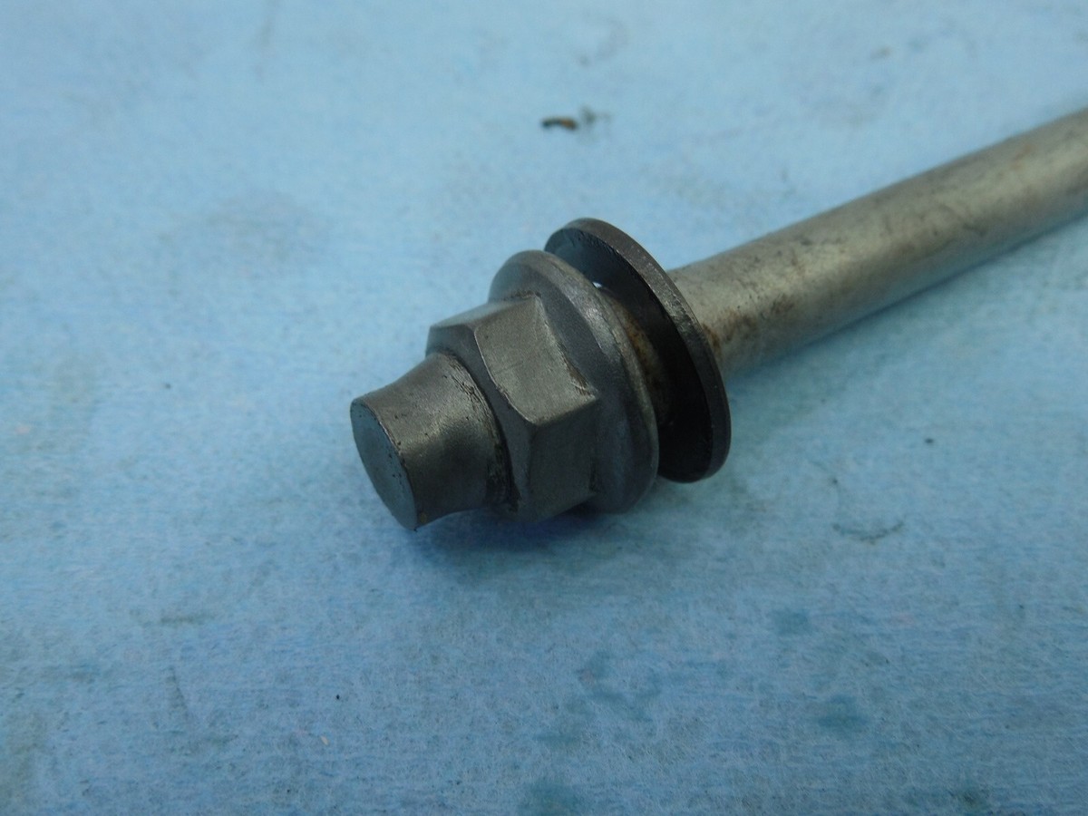 1993 Kawasaki ZX11 ZX1100-D1 Ninja Engine Cylinder Head Bolt (11 x