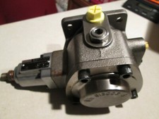 BOSCH REXROTH R900950954  PV7-20/20-25RA01MA0-05 PUMP  **NEW**