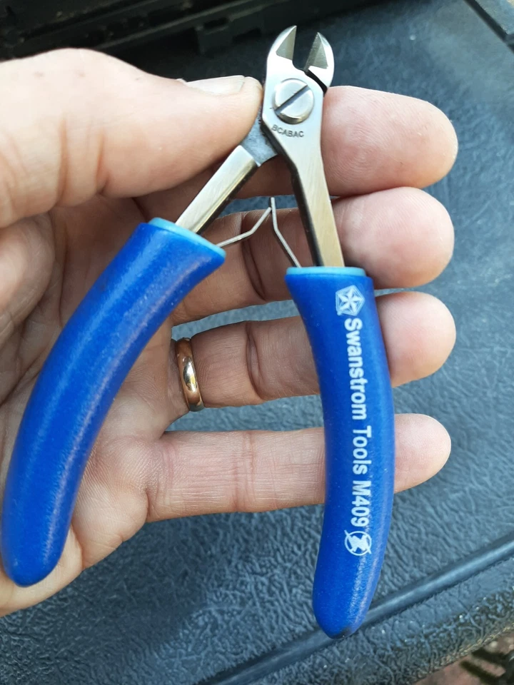 Lote de 2 cortadores de alambre diagonales laterales empotrados de precisión hechos en Estados Unidos ingeniero grado médico Foto 3 de 4