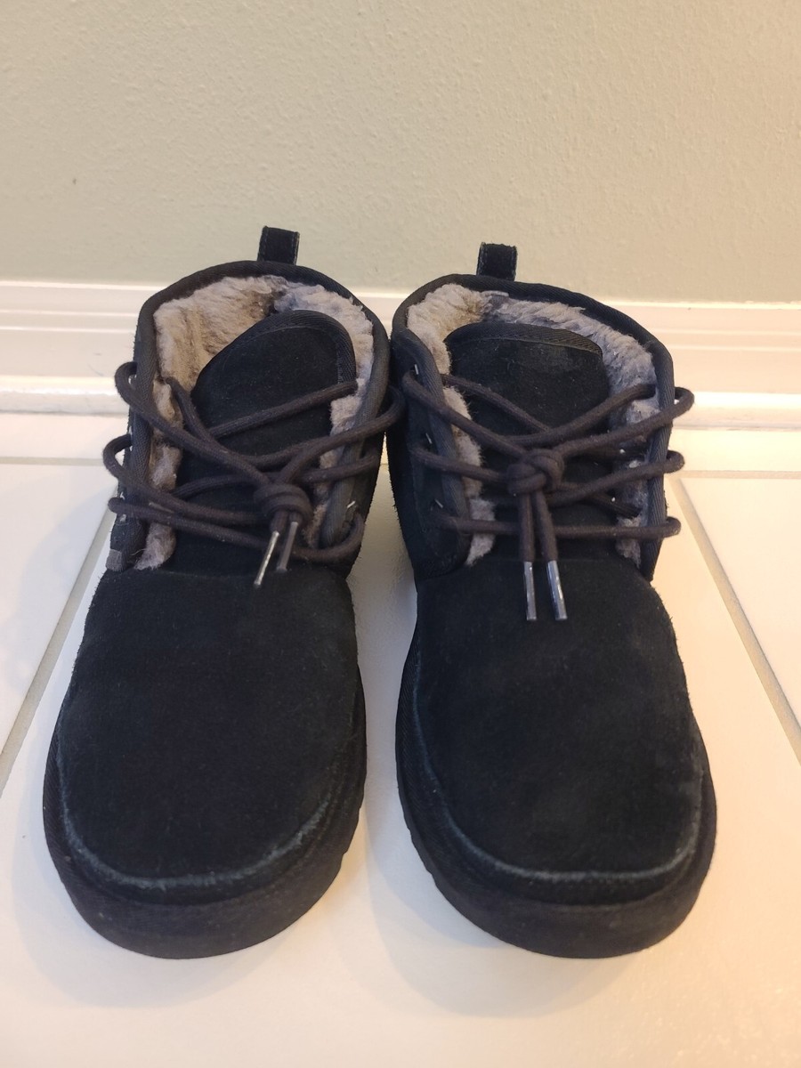 UGG Neumel Boots‎ for Men 10 Black Suede Sheepskin Chukka Ankle Shoes Lace Up UGG NEUMEL FT BLACK LEATHER FUR SUEDE CHUKKA ANKLE BOOTS  main image 3