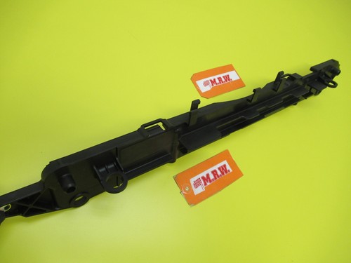 RADIATOR FAN MOTOR SHROUD UPPER MOUNT BRACKET 1.8L ENGINE COROLLA MATRIX 09-14 - Picture 8 of 24