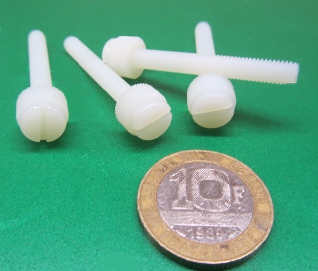 Slotted Nylon Thumb Screw, 1032 x 1 1/2" Length, 13/32" Head Dia, 200