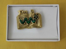 Book Worm Pins/brooch Teacher Appreciation Kid Child Gift