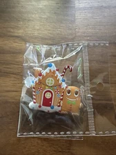 Amazon Peccy Pin - Ginger Bread Light Up House