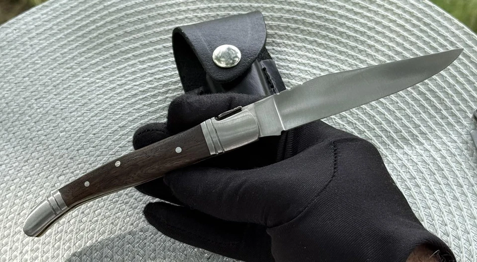 Cuchillo de Bolsillo Laguiole De Colección Hoja Mango de Madera Funda Cuero Para Hombre Raro Antiguo Foto 3 de 4