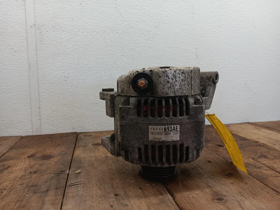 Alternador JEEP LIBERTY (3,7 L), 136 amperios, fabricante Denso 07 Foto 2 de 3