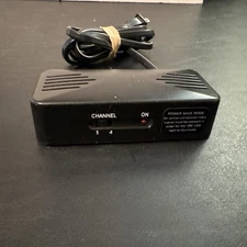 RF MODULATOR 6203 Power Source 120V AC 60 HZ 4.5W 