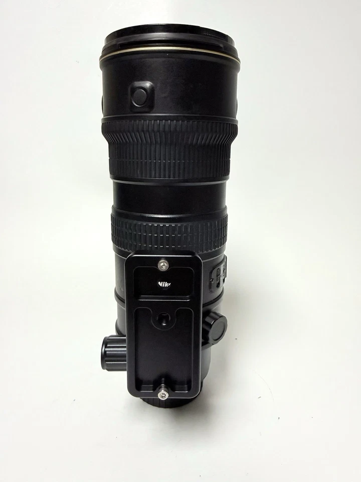 Very Good-Nikon Nikkor AF-S 70-200mm f2.8 G ED  VR IF Lens AFS W/Caps & Hood - Image 3 of 4