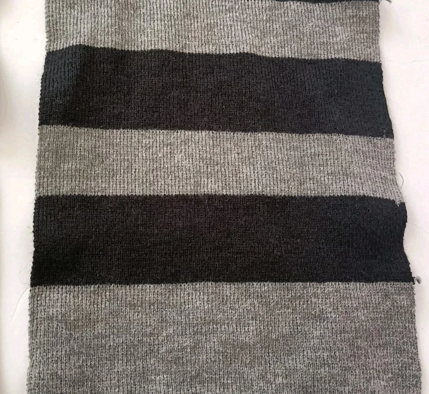 Bufanda de Invierno Super Mario Negra Gris Rayas Bordada 59" Juvenil Jugador Regalo Foto 4 de 4