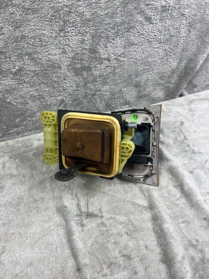 Palanca de cambios de piso Mercedes W211 E320 E350 E550 2003-2009 A2112674624 OEM madera Foto 3 de 4