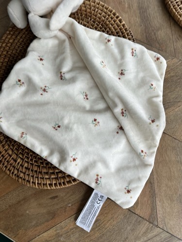 Primark Cream Bunny Rabbit Comforter Blanket Blankie Soft Toy Floral bnwot - Picture 9 of 11
