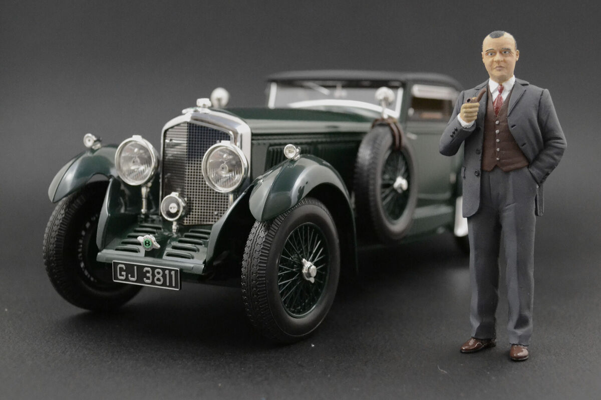 W.O. Bentley Figure for 1:18 Blower Blue Train Minichamps W.O. Bentley Figure for 1:18 Blower Blue Train Minichamps