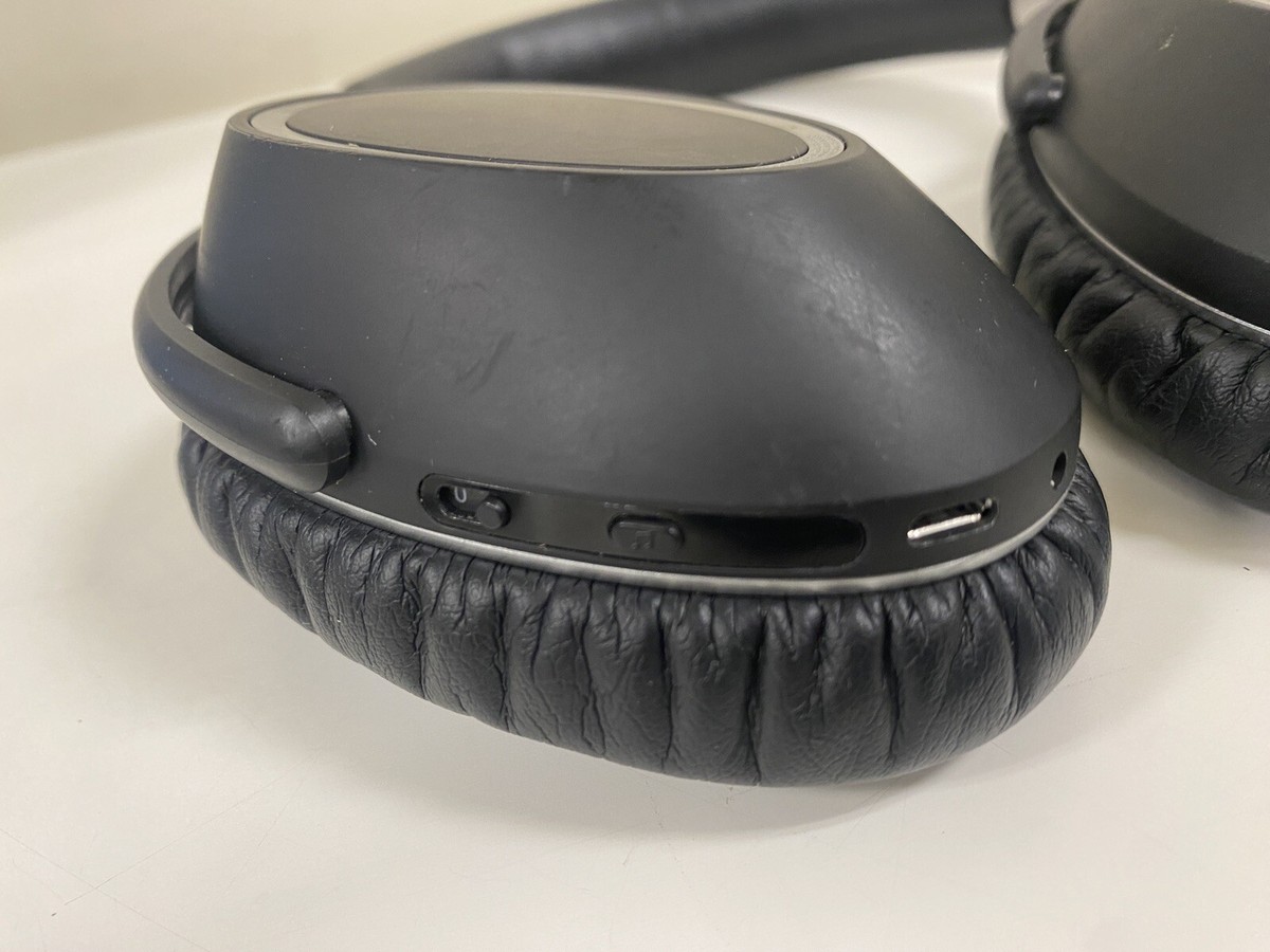 Sennheiser PXC 550 Over-Ear Wireless Bluetooth Headphones Sennheiser PXC 550 Over-Ear Wireless Bluetooth Headphones