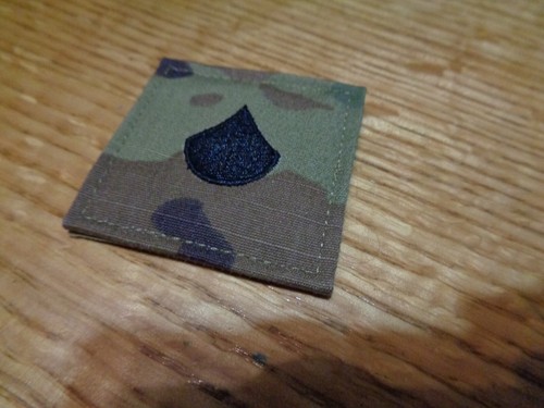 ARMY OCP MULTICAM CAMO RANK 2" HOOK FASTENER E-4 SPECIALIST - 第 6/7 張圖片