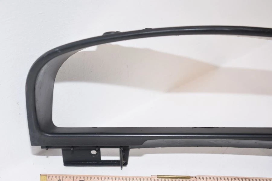 1995 NISSAN PICKUP TRUCK HARDBODY SPEEDOMETER TRIM BEZEL 68240 75P00 - Image 2 of 4