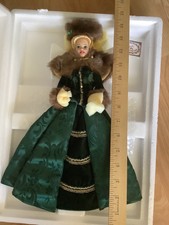 PRÉ-VENDA Boneca Barbie Collector Porcelana Holiday Ball - Mattel