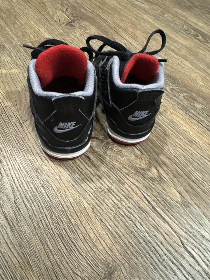 Niños Usados en Excelente Condición Nike Air Jordan 4 Retro Criado Reimaginado Niño Pequeño TD BQ7670-006 Zapatos *6C Foto 3 de 4