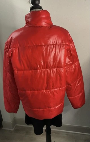 NOVAMEN Men’s Red Medium Quilted Long Sleeved Puffer Jacket Full Zip image 2