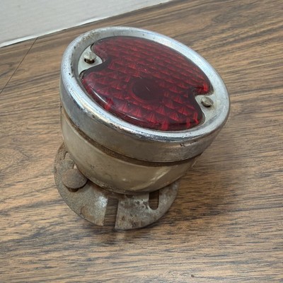 PARTS Untested 1932 era Plymouth Desoto Tail Light K-D Triflex Delite 267
