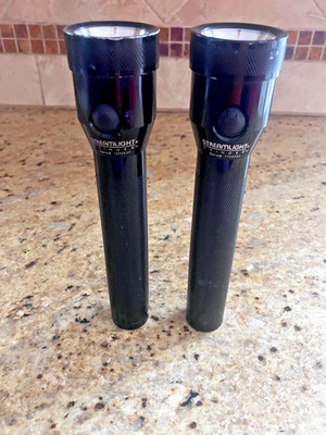 Streamlight Stinger rechargeable 1  light .New battery. No charger. $64.95each
