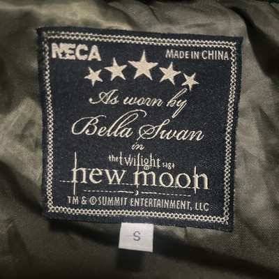 NECA Twilight Saga New Moon Bella Swan Green Hooded Zip Jacket Women s S