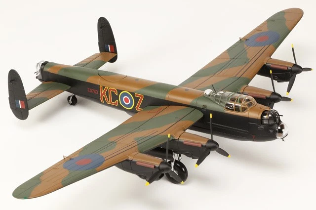 AA32629 Corgi Lancaster B.Mk III 1/72 Model Honor RAF No.617 (Dambusters) Sqn - image 2 of 2