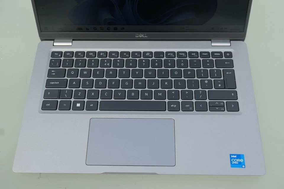 Dell Latitude 5430 · i5-1145G7 · 16GB · 256GB, photo 2 of 5