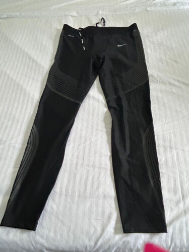 BRAND NEW NIKE BLACK COMPRESSION TIGHTS, 2XL, ZIPPED BACK POCKET - Picture 2 of 2