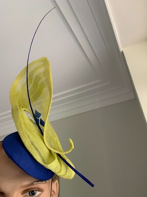 Hut Damen elegant Ascot Elizabeth Millinery - blue und gelb 