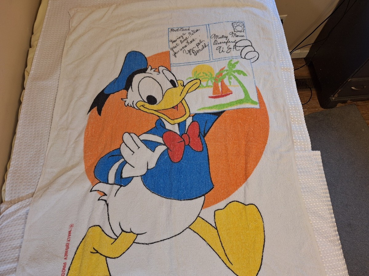 Vintage 1982 Disney Donald Duck Disneyland Beach Towel 57