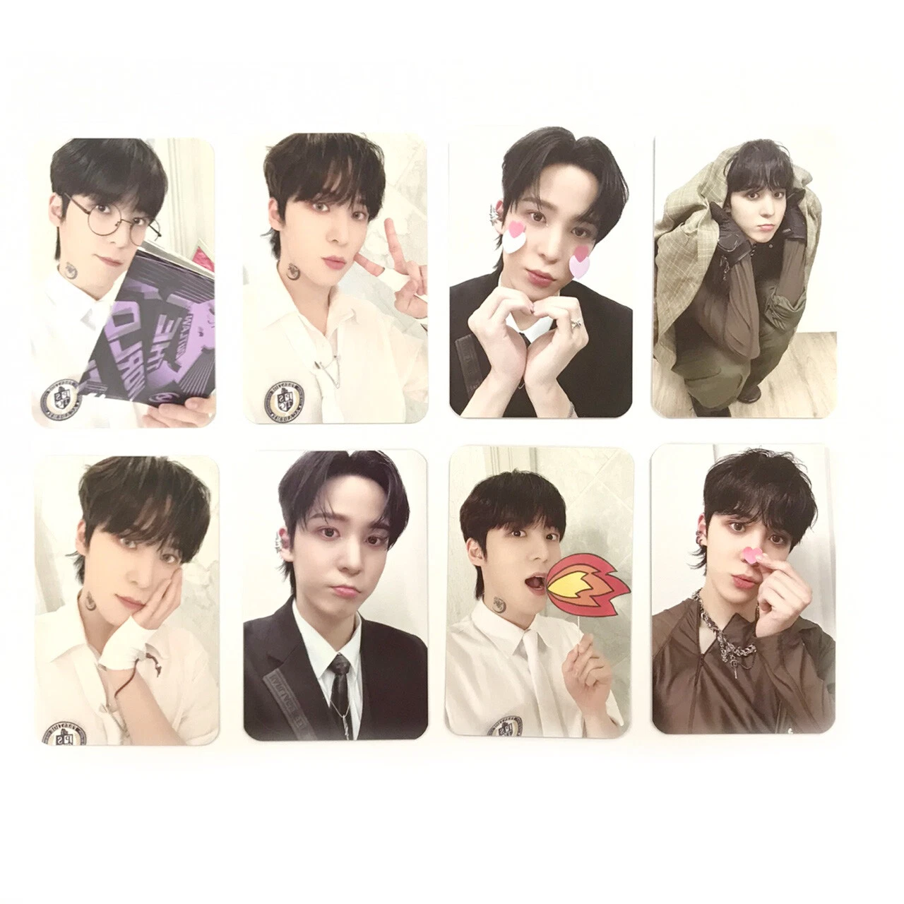 Yunho - THE WORLD EP.2 : OUTLAW Album PC photocard photocard
