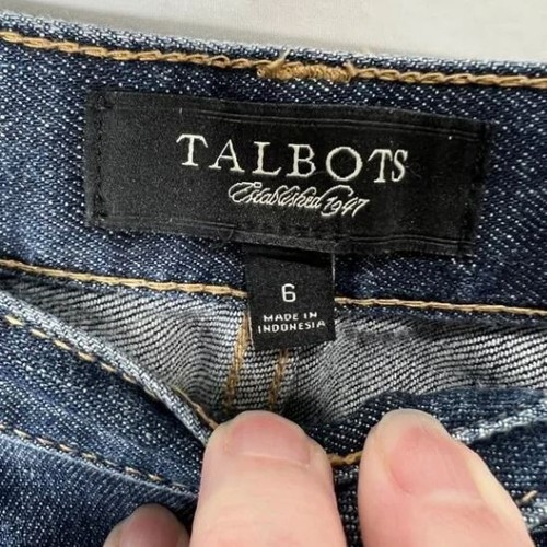 Talbots Woman’s Capri’s Jeans size 6 Cuff Bottom Med. Wash Flap Back Pockets - Bild 7 von 7