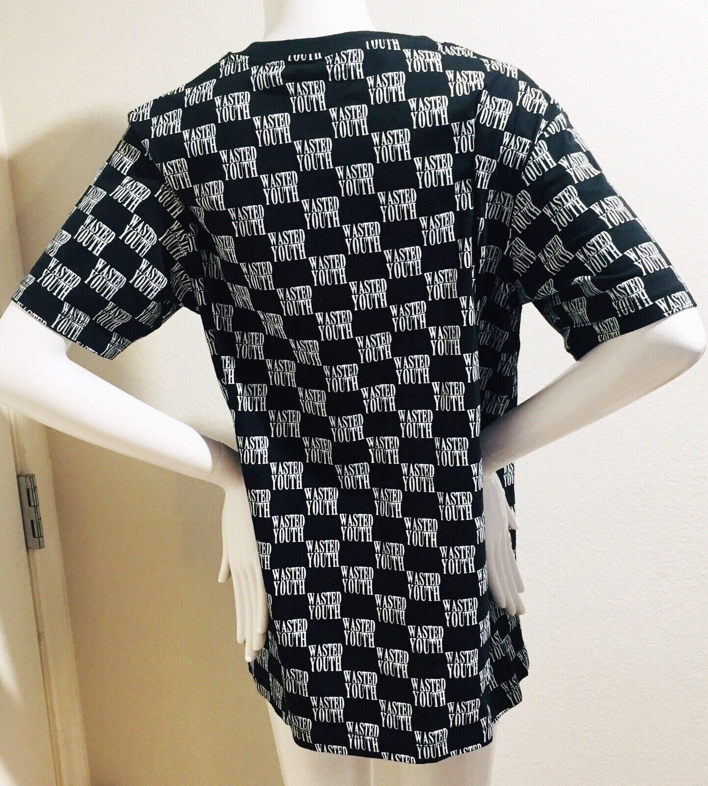 WeSC WASTED YOUTH AOP Streetwear Skateboard T-Shirt Unisex Size M/L/4 EUC image 2