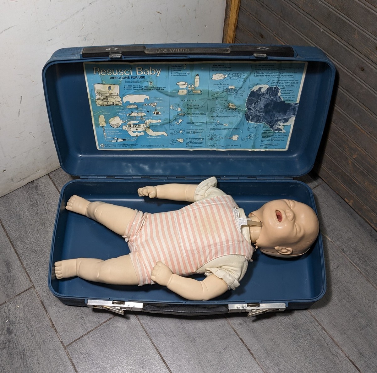 ■レールダル　Resusci   Baby Resusci Baby QCPR - High-performance training for infant