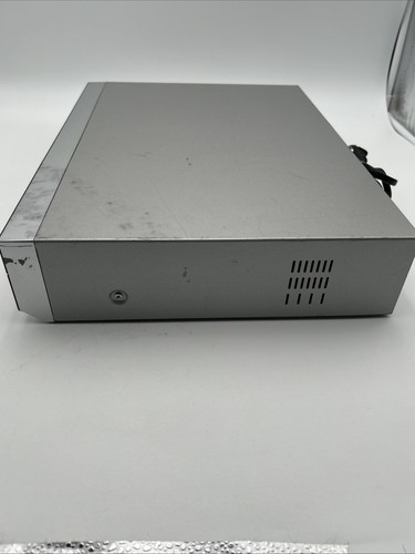 Hitachi DV-RF7U Ultra Vision DVD & VCR Recorder w/Remote - Tested & Works VGUC - Picture 6 of 24