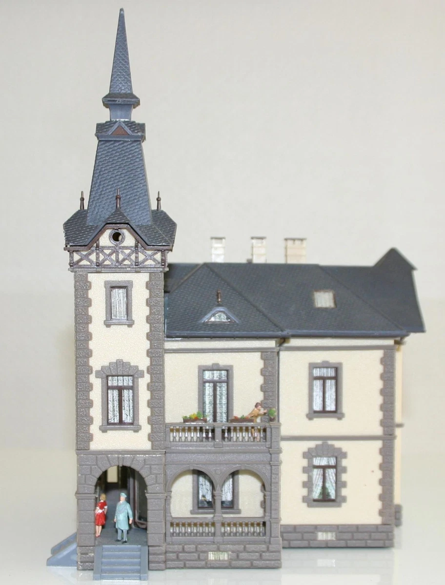 Faller 130364, alte repräsentative Villa Stadthaus mit Turm, H0, 1:87