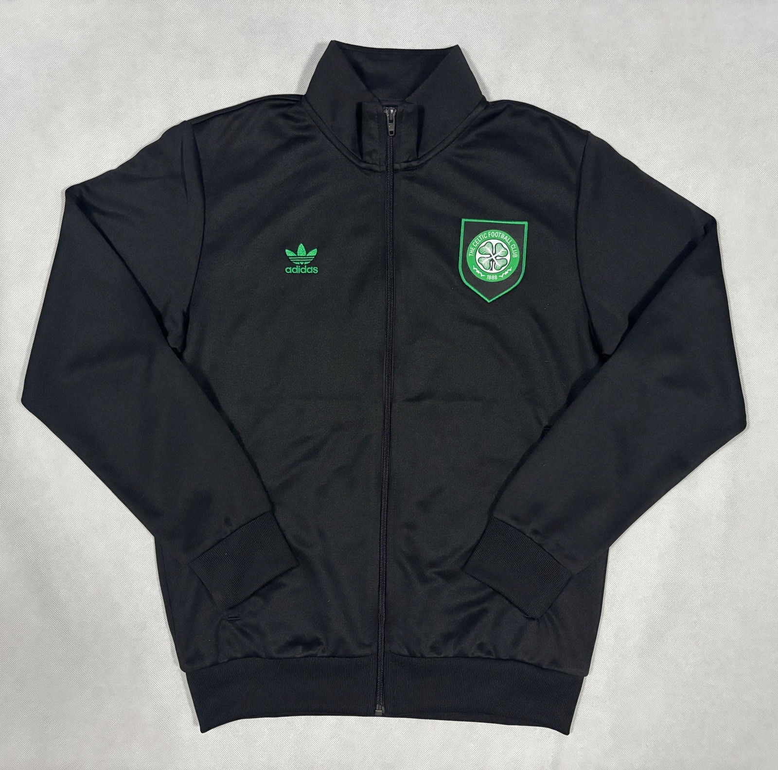 Camiseta deportiva/chaqueta Celtic/Glasgow Celtic Adidas Originals talla: adultos mediana